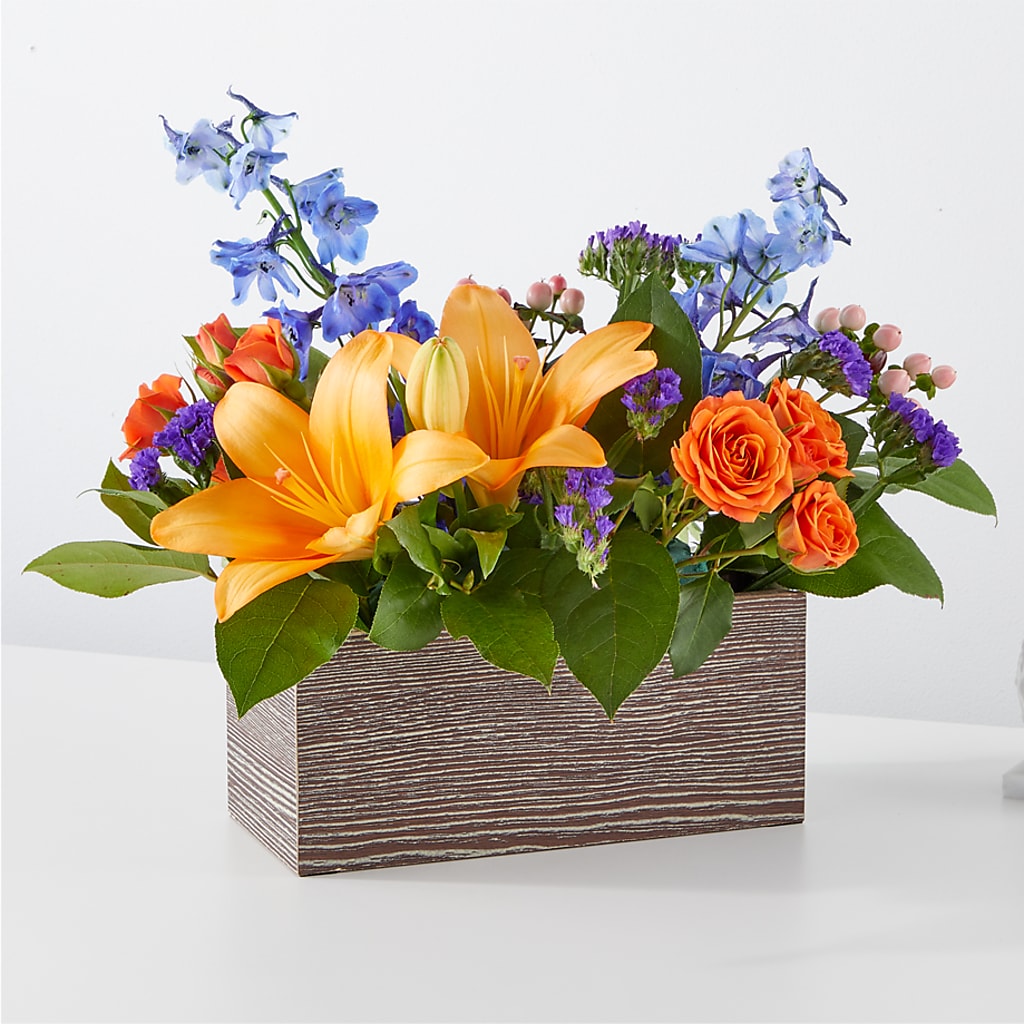 Radiant Citrus Box Bouquet – MOSS & CO, Watkinsville GA