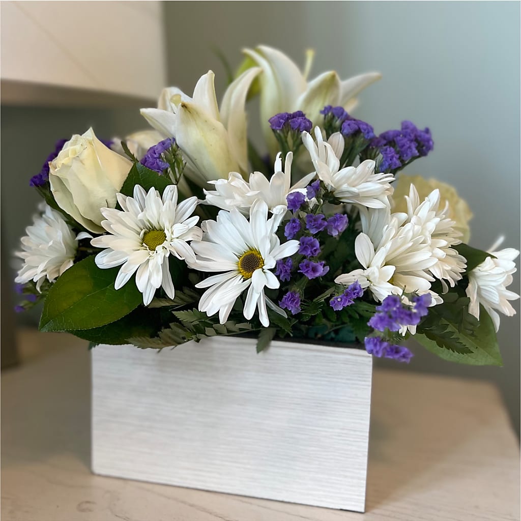 Beyond Blue Box Bouquet – MOSS & CO, Watkinsville GA