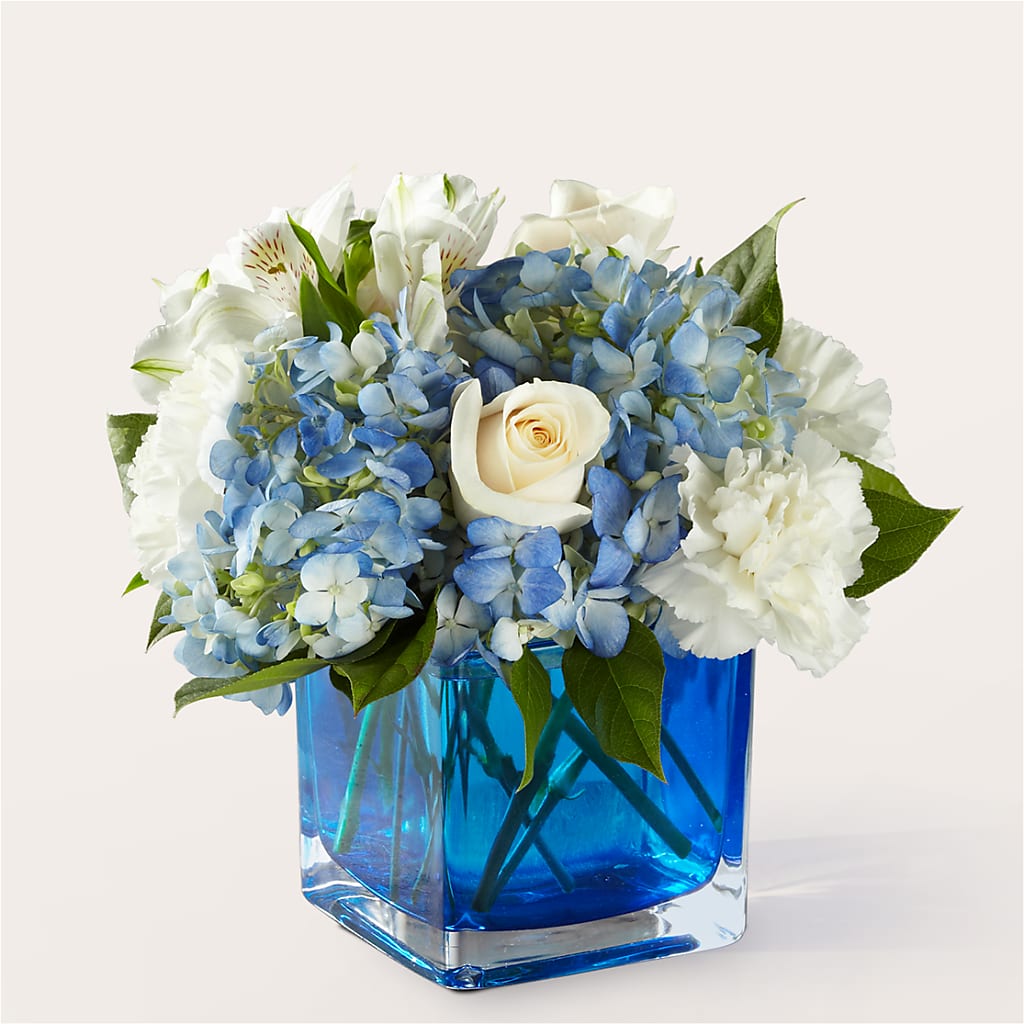 Soothing Waters Bouquet – MOSS & CO, Watkinsville GA