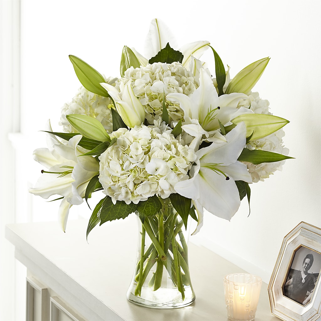 Compassionate Lily Bouquet – MOSS & CO, Watkinsville GA
