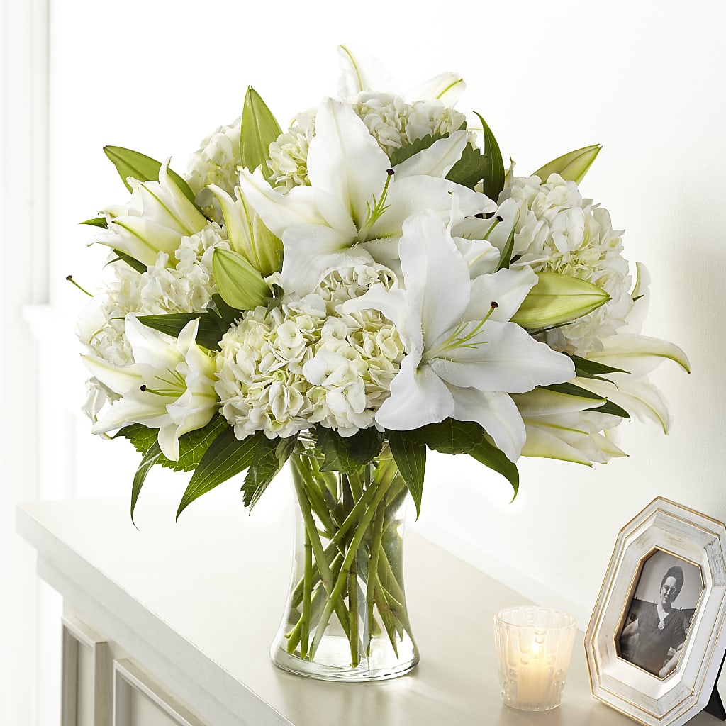 Compassionate Lily Bouquet – MOSS & CO, Watkinsville GA