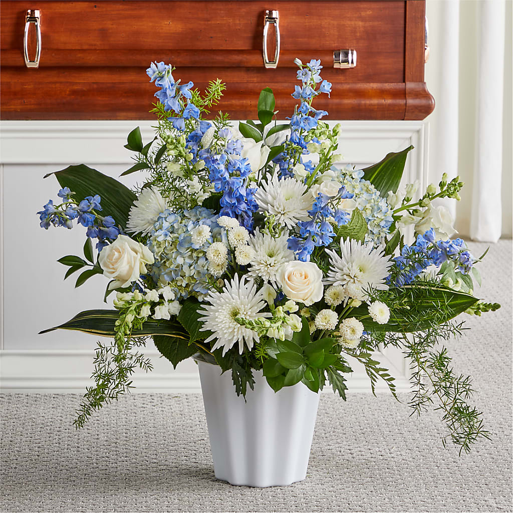 Everlasting Memories Floor Basket – MOSS & CO, Watkinsville GA