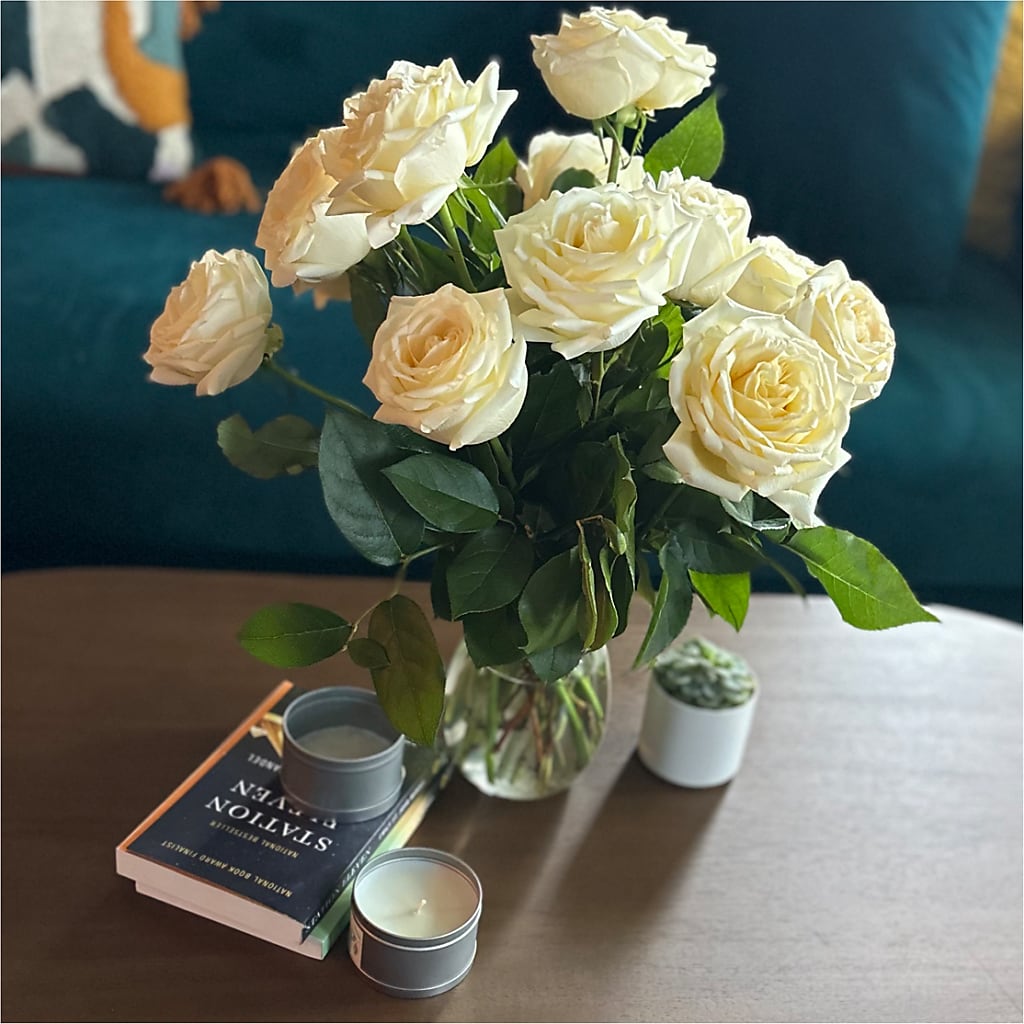 Long Stem Yellow Rose Bouquet – MOSS & CO, Watkinsville GA