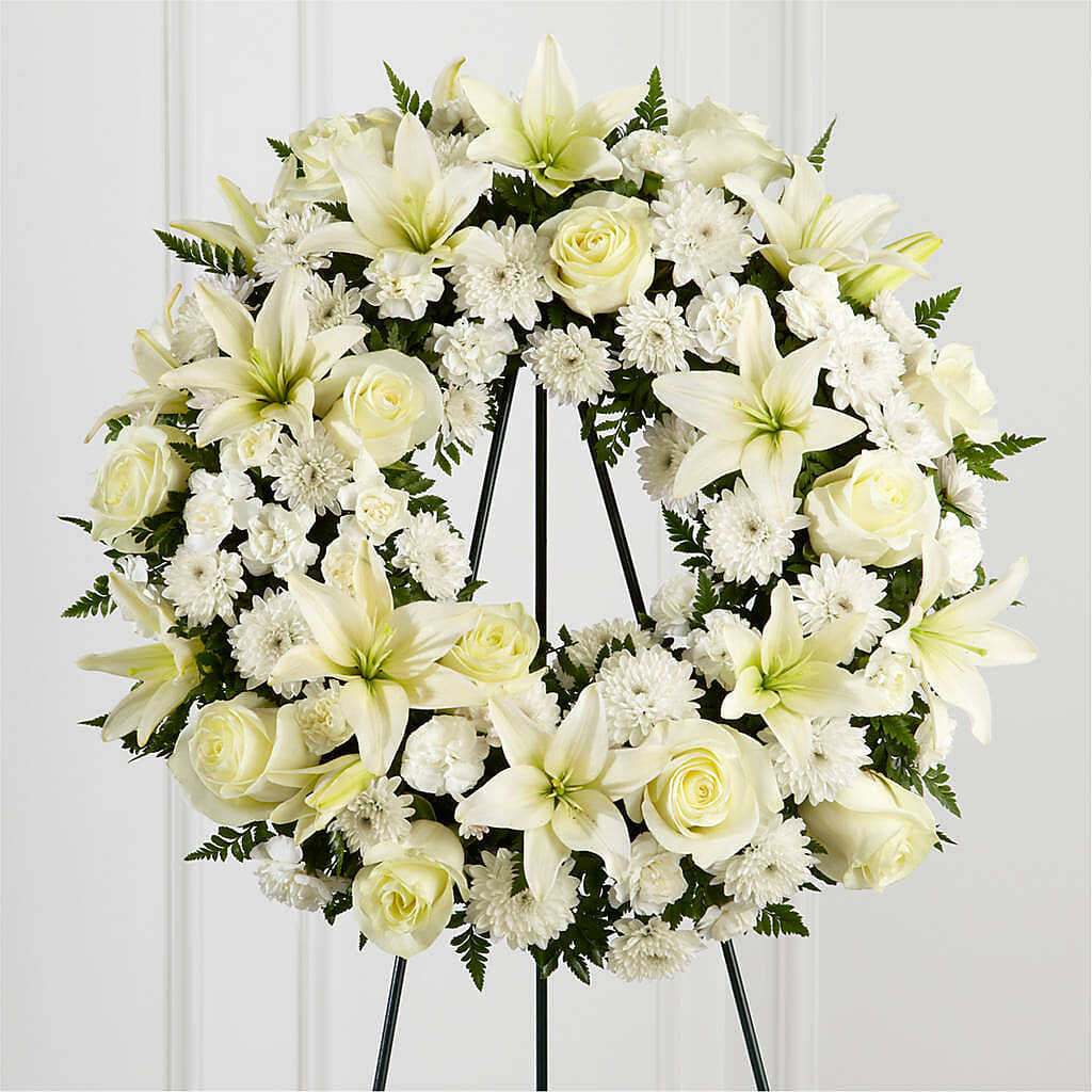 Treasured Tribute Wreath – MOSS & CO, Watkinsville GA
