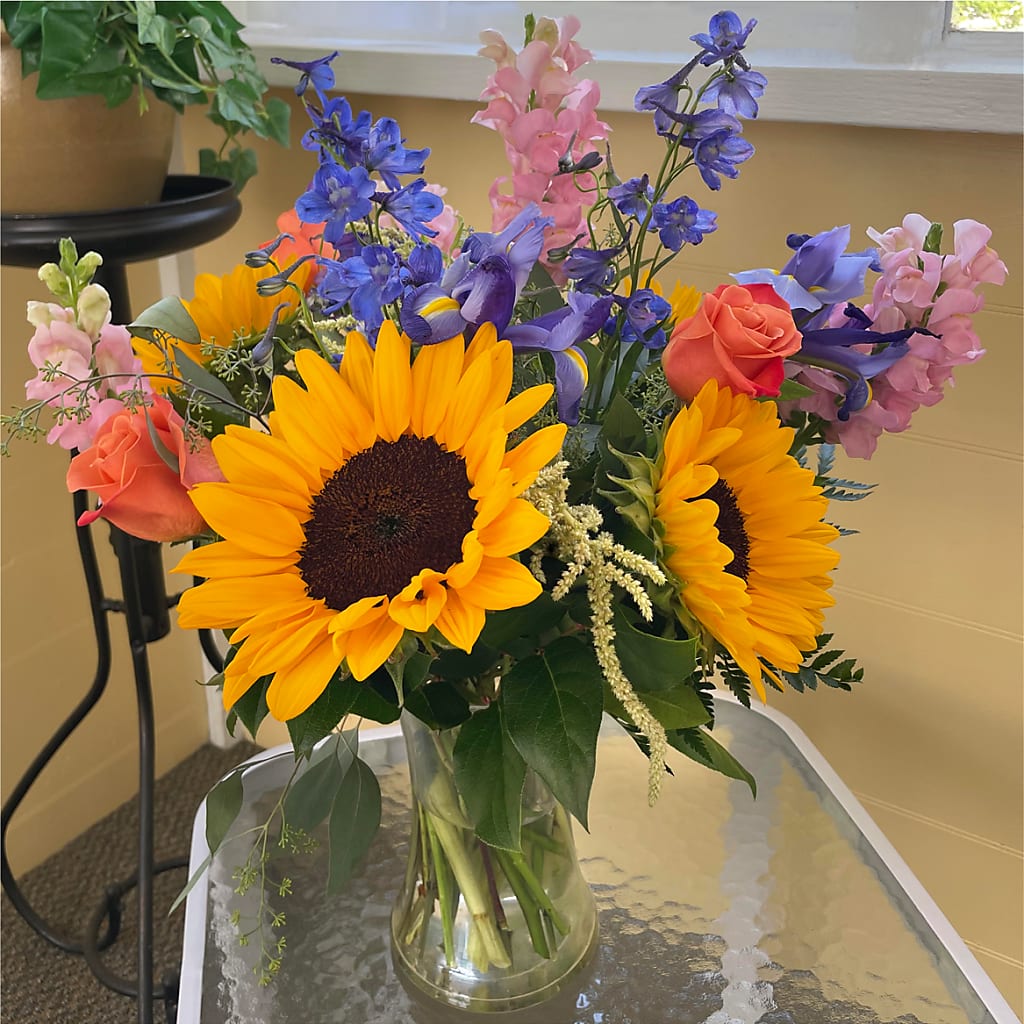 Rays of Life Bouquet – MOSS & CO, Watkinsville GA