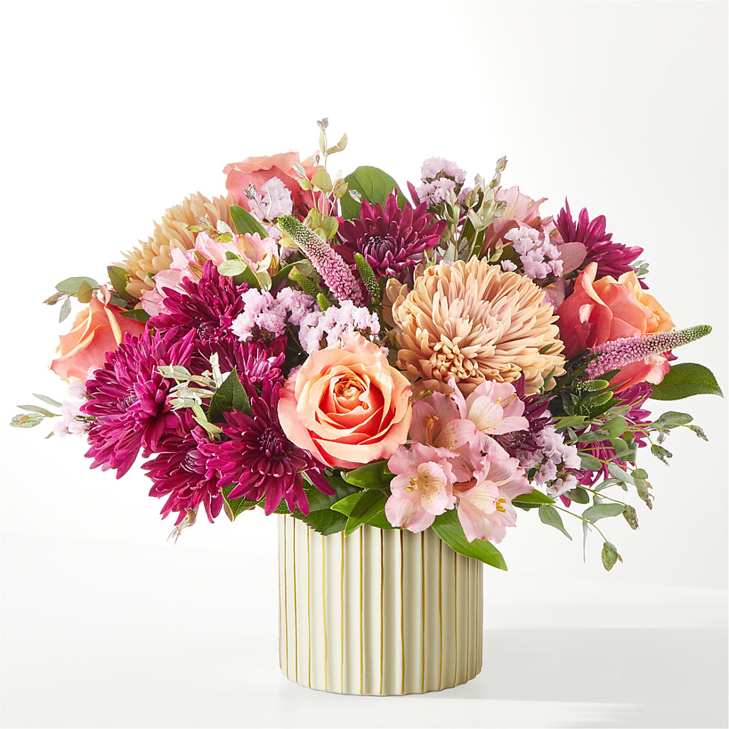 Berry Cobbler Bouquet with Ivory Vase – MOSS & CO, Watkinsville GA