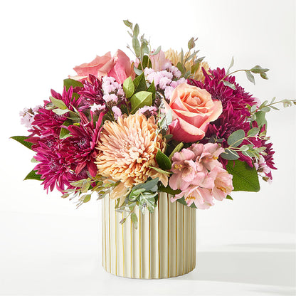 Berry Cobbler Bouquet with Ivory Vase – MOSS & CO, Watkinsville GA