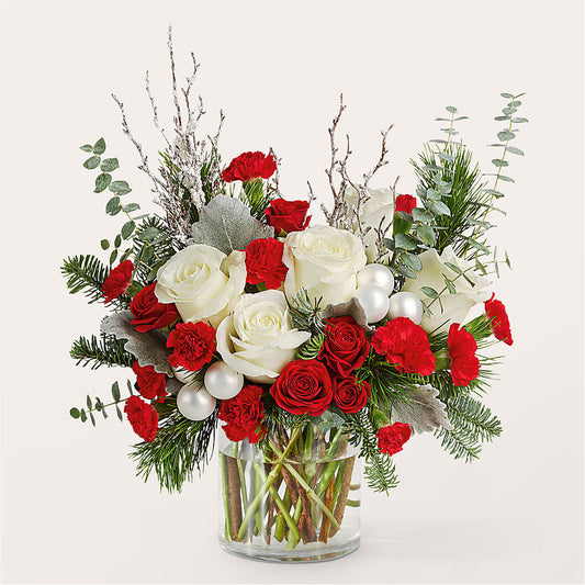 Trimming the Tree Bouquet – MOSS & CO, Watkinsville GA