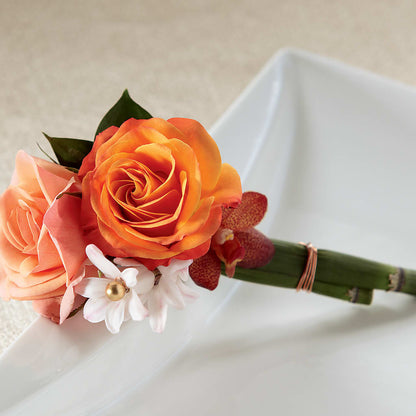 Sunset Dream Boutonniere – MOSS & CO, Watkinsville GA