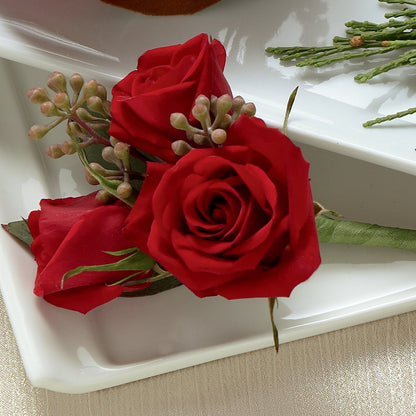Red Spray Rose Boutonniere – MOSS & CO, Watkinsville GA