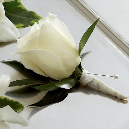 White Rose Boutonniere – MOSS & CO, Watkinsville GA